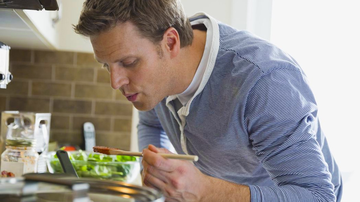 10 choses à ne surtout jamais faire en cuisine selon des professionnels