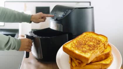 Grillez votre pain dans l’AirFryer sans qu’il ne brûle : le temps et la température à respecter