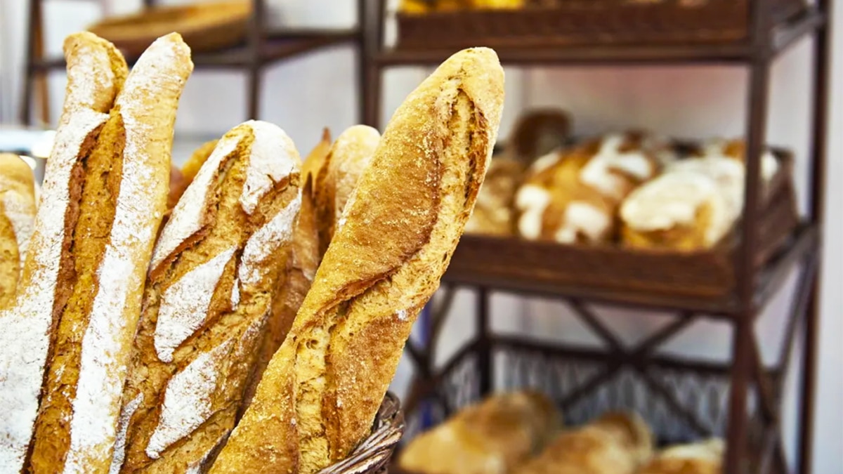 Les baguettes disparaissent dans certaines boulangeries : les raisons expliquées