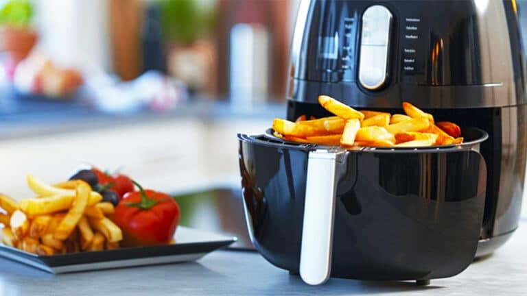 Adieu le AirFryer, ce four révolutionnaire beaucoup moins cher et pratique arrive en France, n'attendez pas pour l'essayer