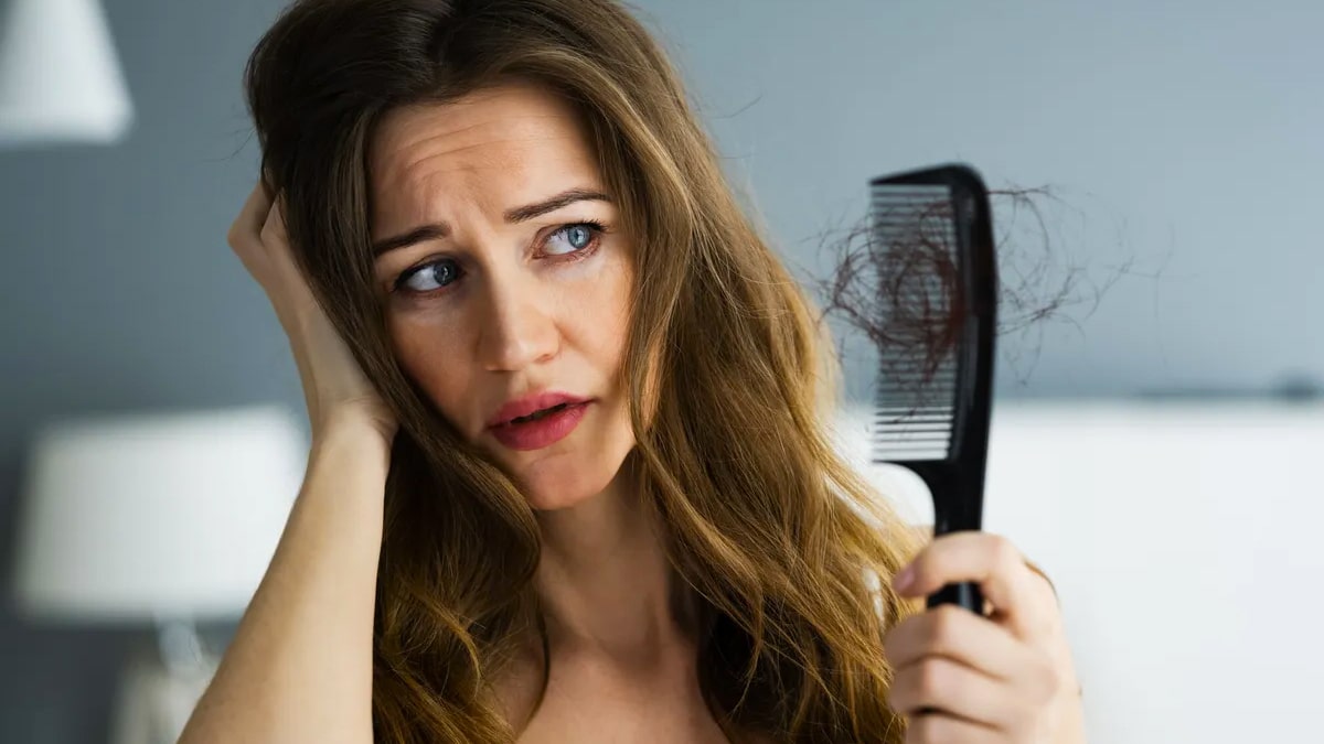 Adieu la chute des cheveux avec ce remède pour y remédier sans produits chimiques