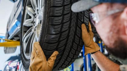 Automobilistes: l’astuce infaillible allemande pour savoir quand vous devez changer vos pneus