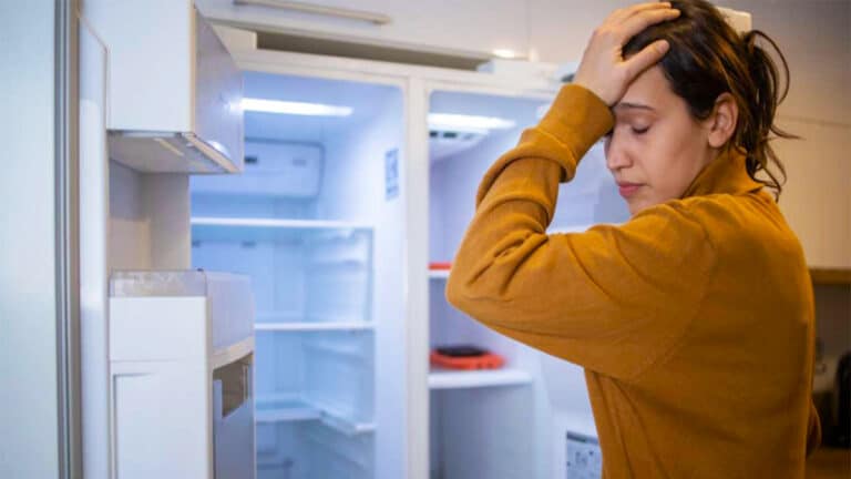C’est très toxique et tout le monde les met au frigo : personne n’est conscient du danger