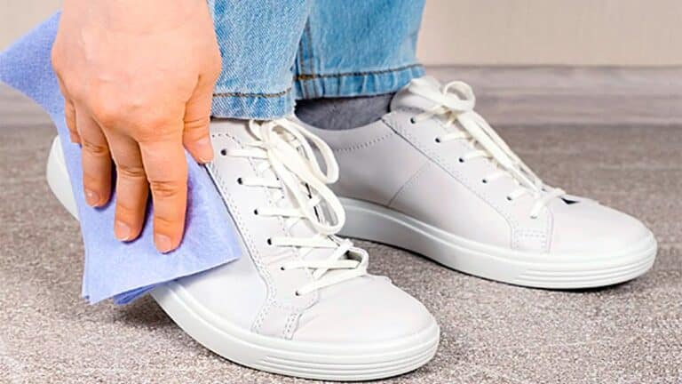 Le mélange miraculeux pour nettoyer vos baskets comme neuves sans Javel ni bicarbonate