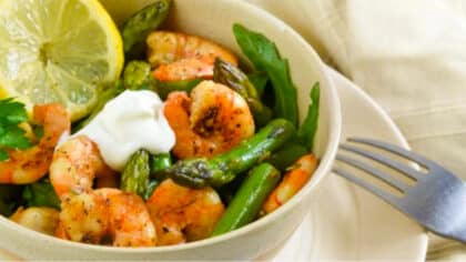 3 ingrédients suffisent pour un repas sain, rapide et sans aucun effort qui vous surprendra