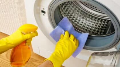 Fini la moisissure sur le caoutchouc de votre machine à laver avec cet ingrédient infaillible et radical
