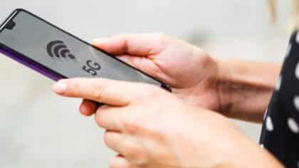 La raison pour laquelle désactiver le Wi-Fi de votre téléphone vous protège des arnaques