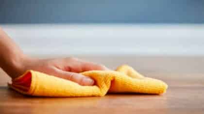 L’alerte des experts sur les chiffons en microfibres : personne ne le sait, or c’est très important