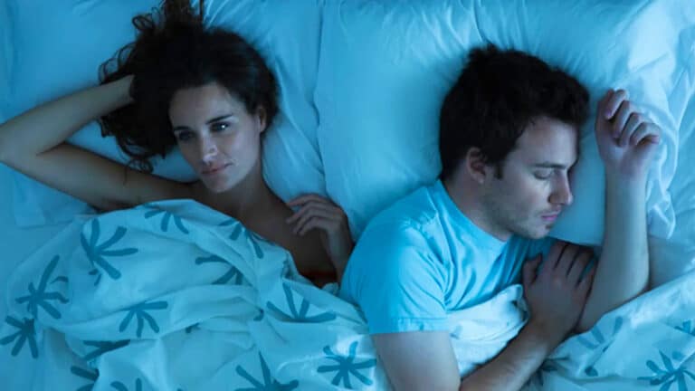 L’astuce magique pour arrêter de ronfler selon un médecin : "Vous aurez le meilleur sommeil de votre vie"