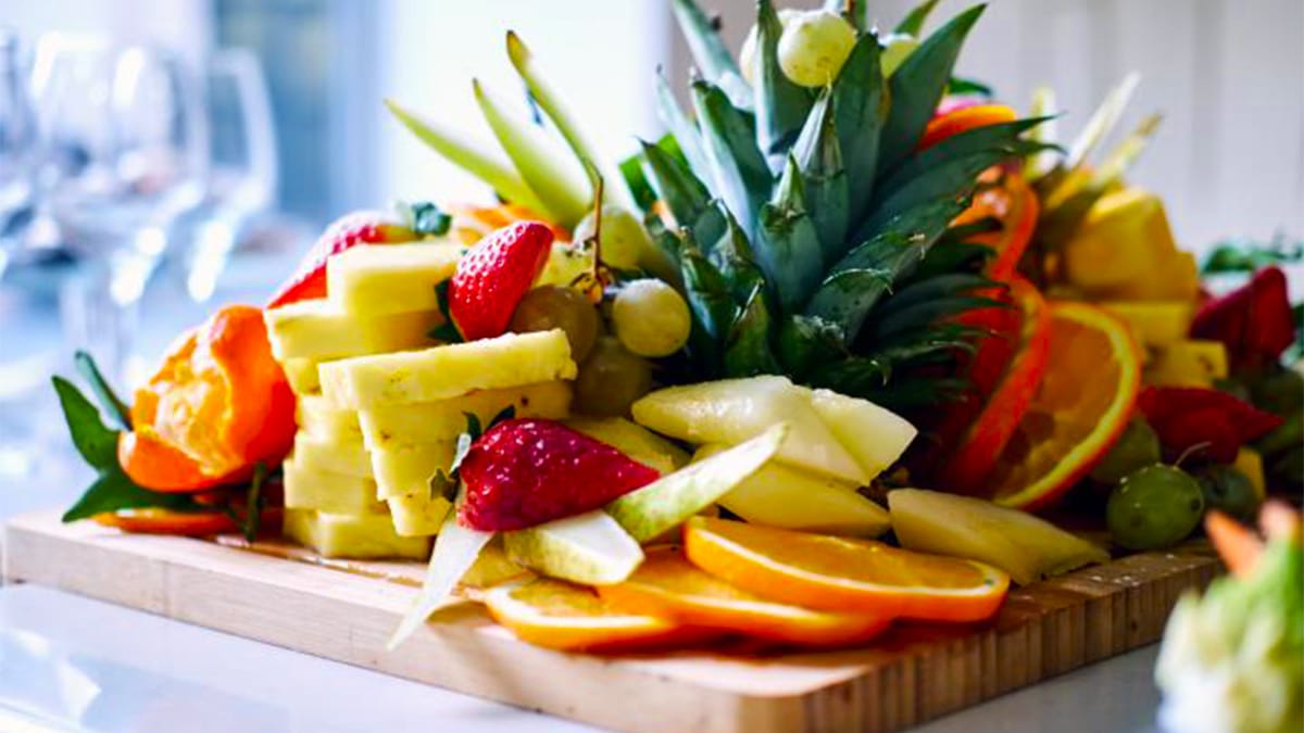 Laver les fruits sous le robinet ne suffit pas: cette grave erreur qui met votre santé en danger selon un expert