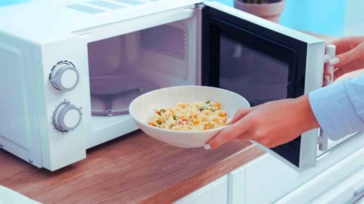 Le micro-ondes sur le point de disparaître: les experts confirment le changement radical qui va tout changer