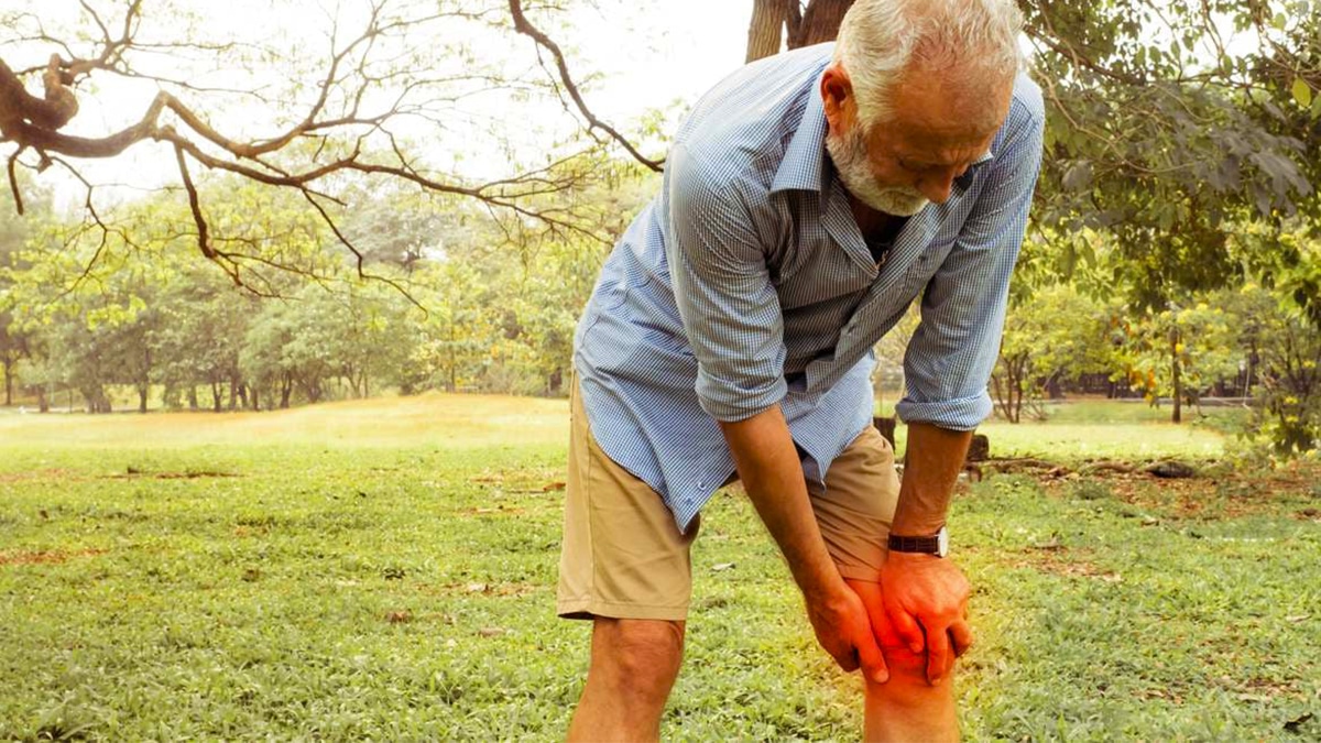 Ni nage ni Pilates: l’activité à faible impact pour les plus de 60 ans souffrant de problèmes de genoux