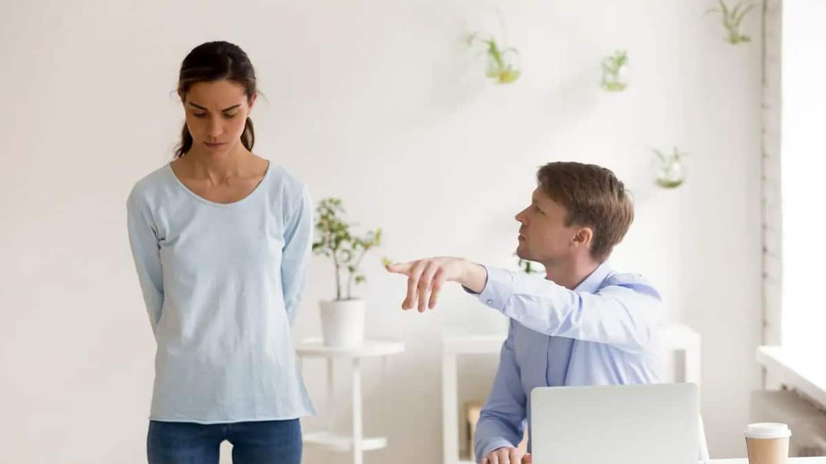 Que signifie le fait que quelqu’un vous critique toujours pour ce que vous êtes et ne voit que vos défauts selon la psychologie