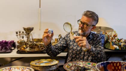 Que signifie le fait qu’une personne collectionne des objets qu’elle n’utilise pas selon la psychologie