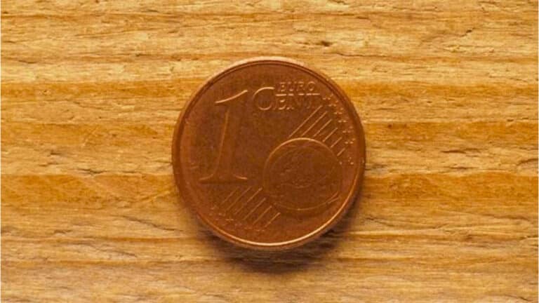 Vous pourriez avoir 50 000 € sur vous sans le savoir : cette pièce de 1 centime vaut une fortune