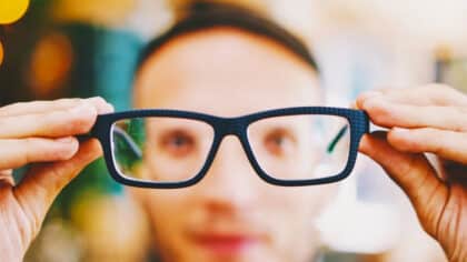 3 vitamines que vous devriez prendre pour garder vos yeux en bonne santé selon les experts
