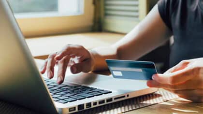 5 arnaques dont vous devez vous méfier cet été pour ne pas perdre votre argent selon une experte en cybersécurité