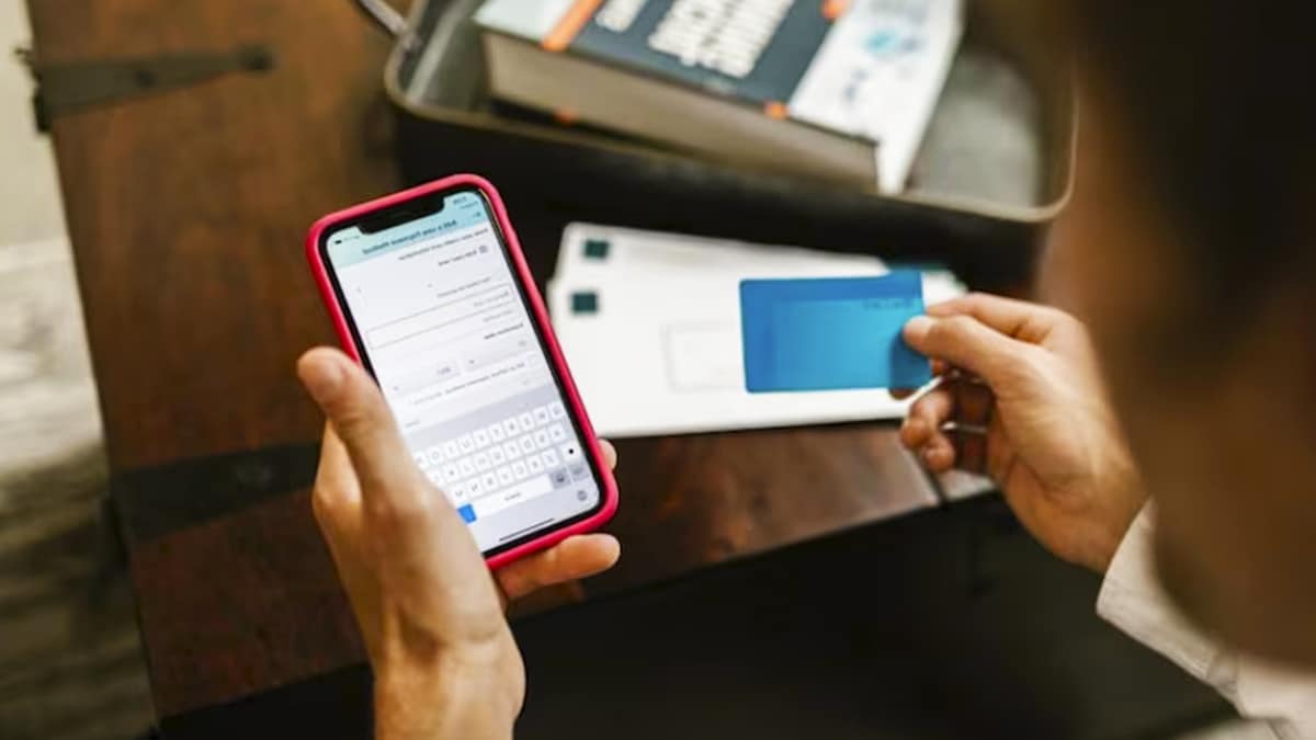 5 arnaques redoutables qui peuvent vider votre compte bancaire en un instant: comment les éviter