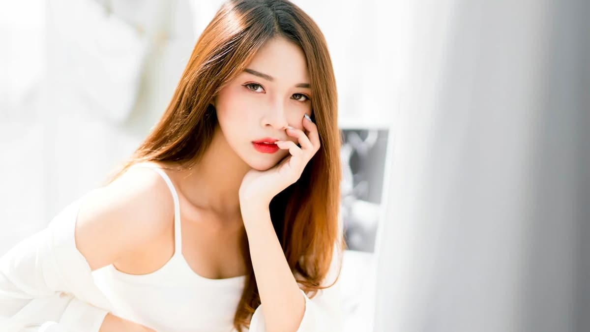 Adieu la peau sèche et rugueuse: ce que recommande cette dermatologue pour une hydratation optimale