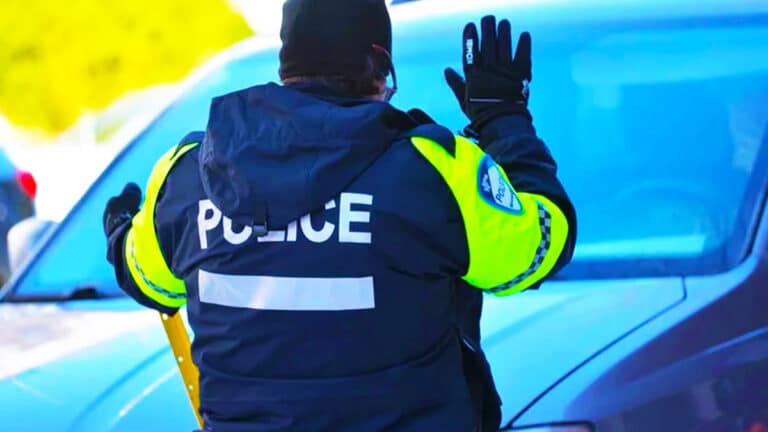 Beaucoup d’automobilistes le font sans le savoir : l’amende est de 35 €
