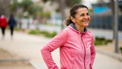 Ce n’est pas sans sel : la meilleure option pour réduire la tension artérielle après 60 ans selon la clinique Mayo