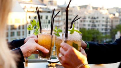 Ces 3 boissons augmentent le risque d’AVC : des experts lancent l’alerte