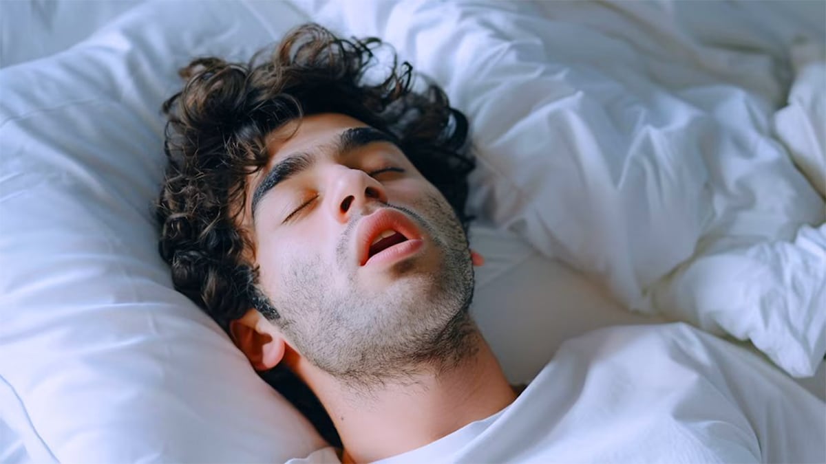 Comment dormir pour éviter les ronflements et la douleur selon un cardiologue