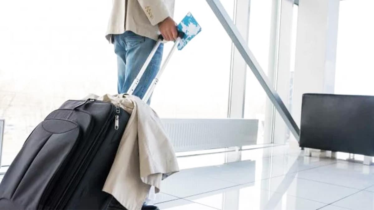 Fini de payer plus cher sa valise : l’astuce pour éviter l’amende Ryanair que beaucoup adoptent