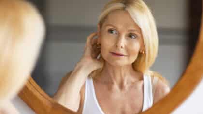 La routine anti-âge idéale et efficace pour les plus de 50 ans, créée par un médecin