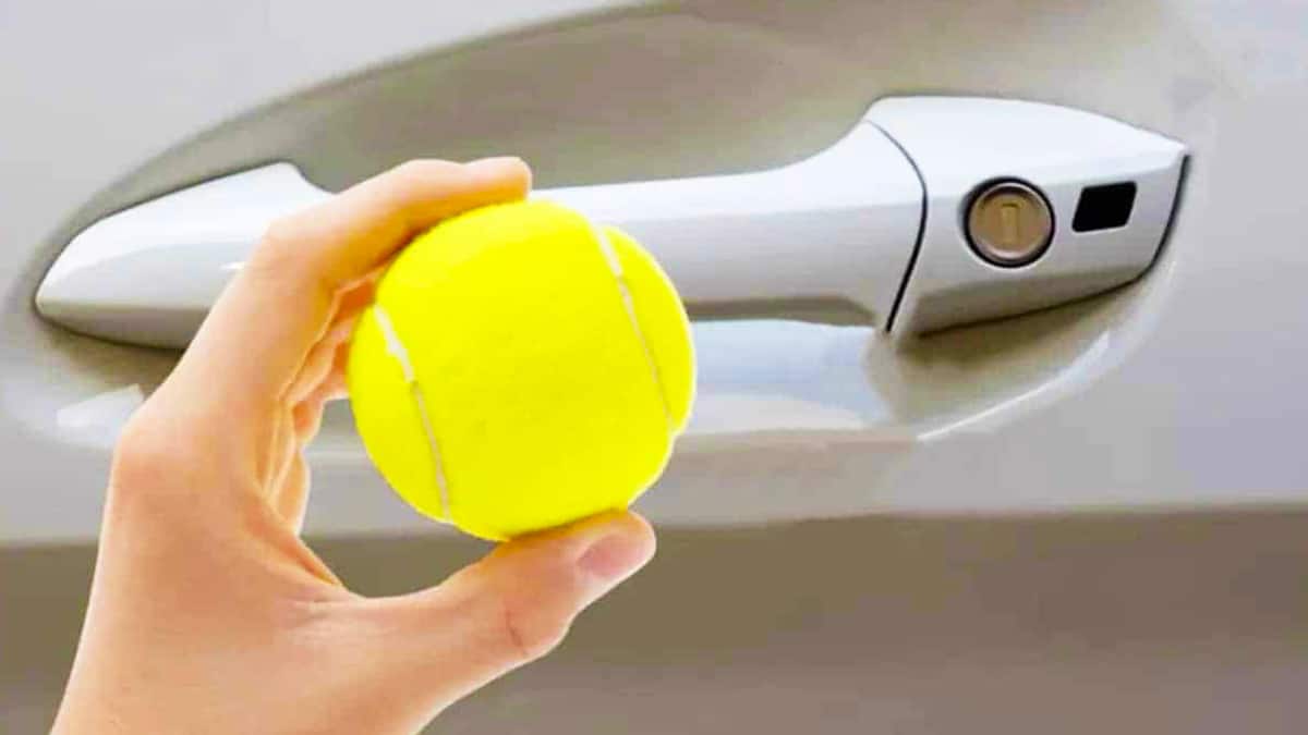 L’astuce de la balle de tennis pour ouvrir votre voiture si vous avez laissé vos clés à l’intérieur