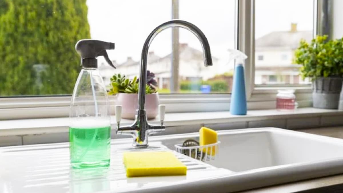 L’astuce infaillible de nettoyage pour retrouver votre cuisine comme neuve