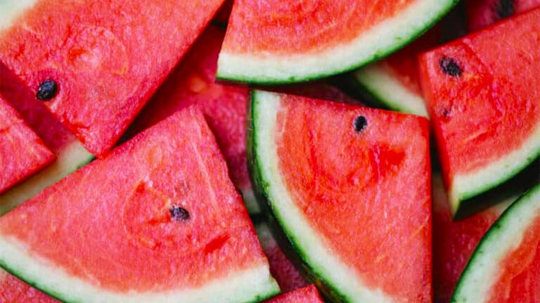 Le danger méconnu d’acheter des pastèques et melons prédécoupés: les précautions à prendre cet été