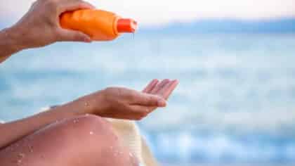 Les experts le confirment : ce sont les seules crèmes solaires de supermarché qui fonctionnent