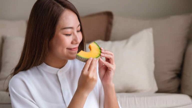 Ni le sentir ni le regarder : une experte donne la clé pour choisir le meilleur melon en supermarché