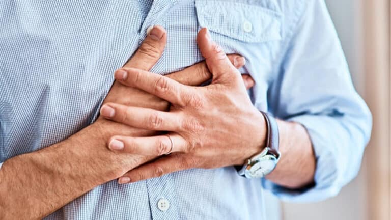 Ni théâtre ni salle: la meilleure activité pour améliorer votre santé cardiovasculaire après 60 ans