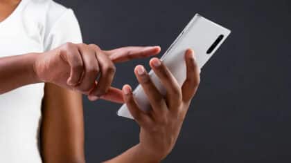Que signifie vérifier son téléphone même s’il n’y a pas de notification selon la psychologie