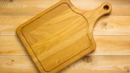 Un expert alerte sur les ustensiles de cuisine en bois que nous utilisons, vous n'allez pas aimer