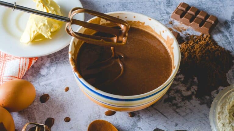 Gâteau au chocolat : ce secret de grand chef pour rendre votre recette plus moelleuse que jamais