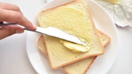Le beurre c'est fini le matin, ce nouvel aliment à tartiner sur votre pain pour éviter les pics glycémiques