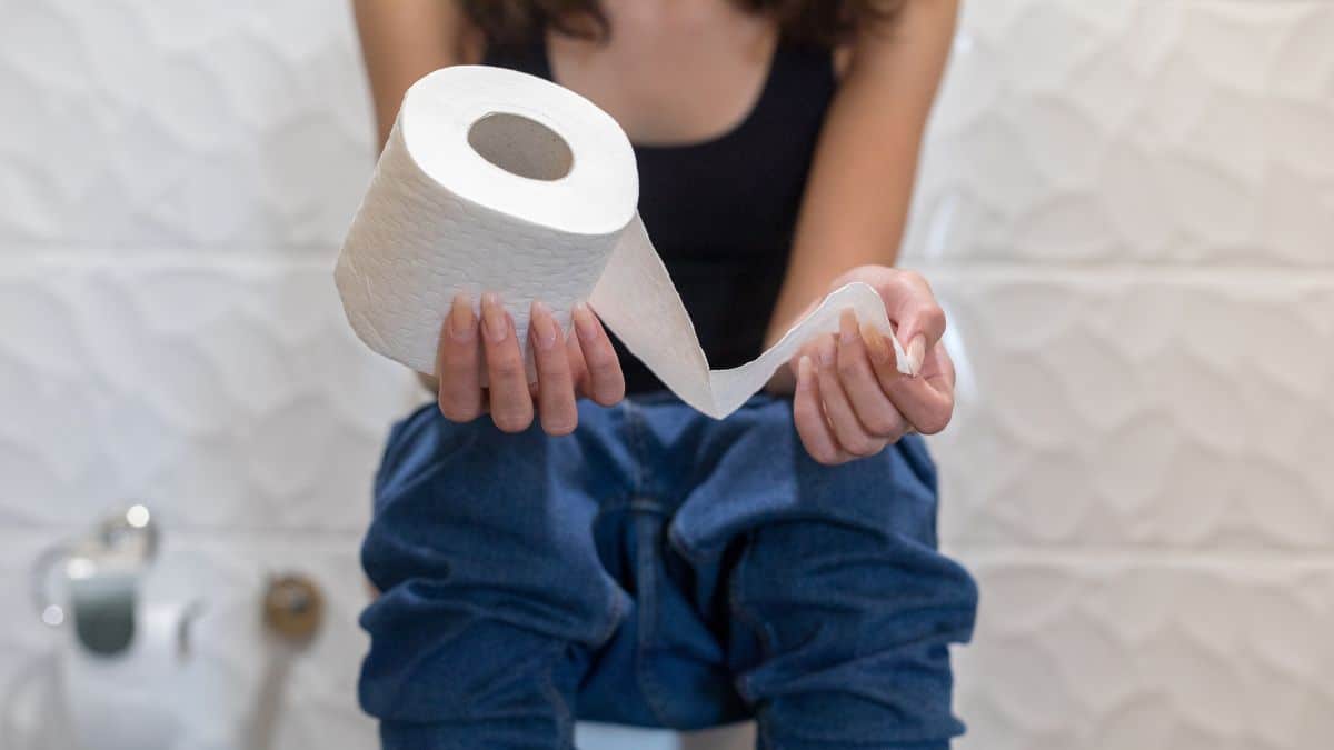 Les plombiers alertent sur cette mauvaise habitude de beaucoup aux toilettes qui les ruine