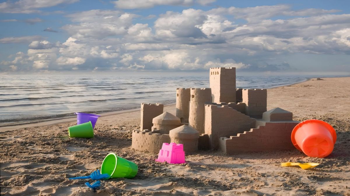Interdiction des châteaux de sable sur les plages : la rumeur qui a trompé de nombreux vacanciers