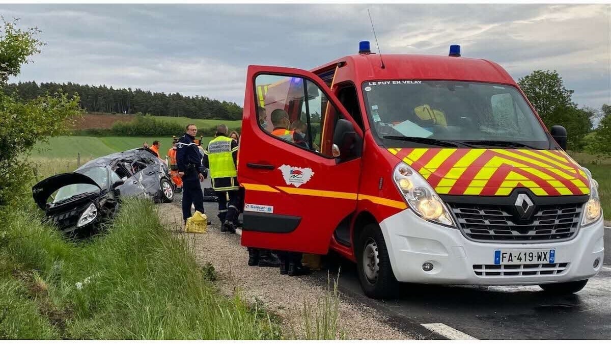 Brix : trois jeunes tués dans un accident de voiture