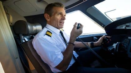 À bord d’un avion, une leçon de respect qui marque les esprits