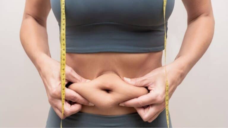 Le secret de grand-mère pour réduire rapidement la graisse abdominale : la boisson qui a transformé mon corps