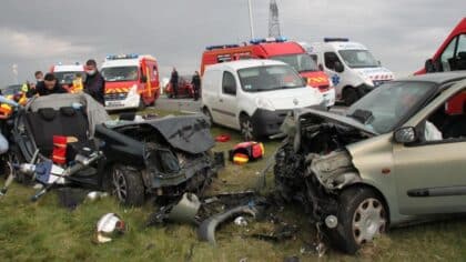 Le prix de l'imprudence : un conducteur fou ruine un week-end et une famille entière