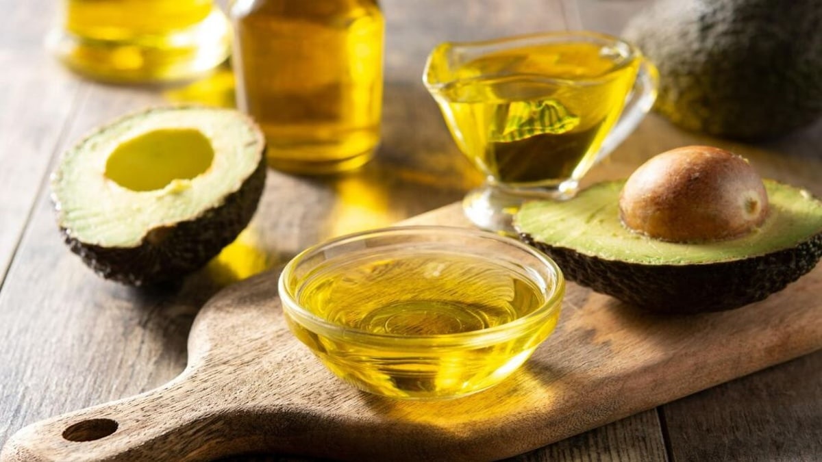 Apprenez à extraire l’huile d’avocat à la maison : le secret parfait pour des cheveux radieux et sains