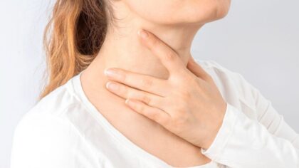10 signes silencieux du cancer de la thyroïde à connaître dès aujourd'hui : ils pourraient vous sauver la vie