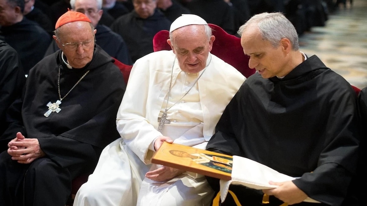 Tristesse au Vatican : La vérité sur les tensions entre Léon XIV et le pape François avant sa mort