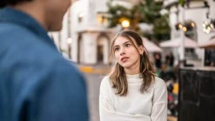 Comment savoir quand une femme est en colère ? 5 signes à connaître