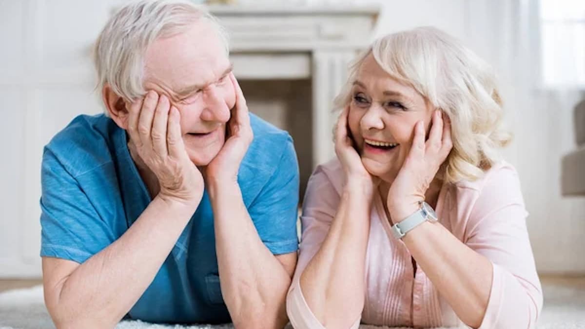 Pourquoi les hommes vieillissent-ils plus vite que les femmes ? La science l'explique